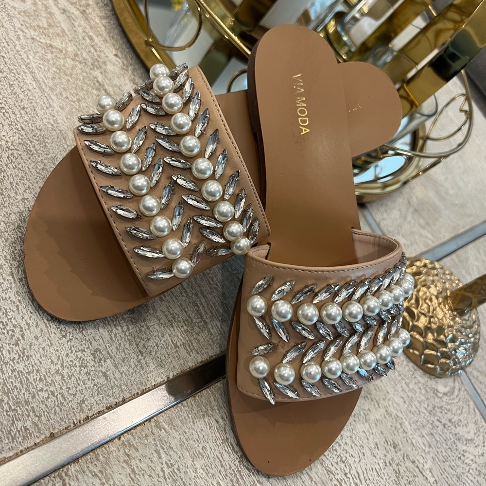 Embellished Pearly Slide Sandals 6.5 - Picture 1 of 5
